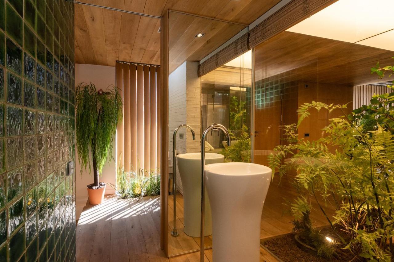 Ferienwohnung Petit Luxe Loft Terrassa Exterior foto