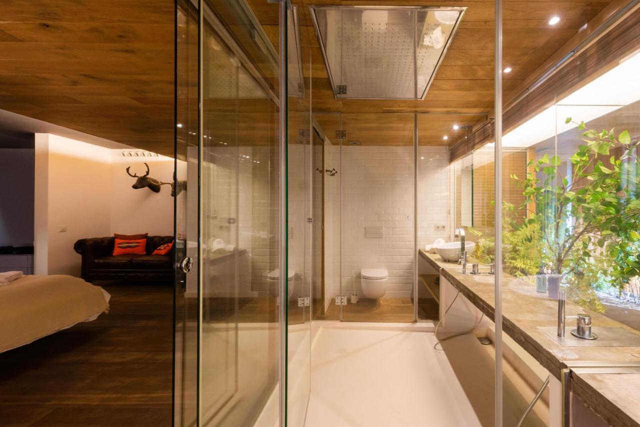Ferienwohnung Petit Luxe Loft Terrassa Exterior foto