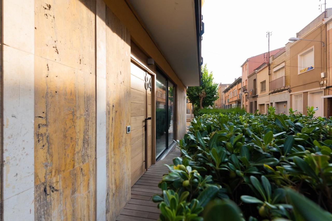 Ferienwohnung Petit Luxe Loft Terrassa Exterior foto